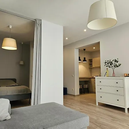 Tarp Pusu - Jaukus Apartamentai Palangoje, Vanagupeje Apartament Połąga